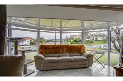 Photo of property in 19 Temple Crescent, Gleniti, Timaru, 7910
