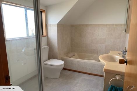 Photo of property in 3 Marine Parade, North New Brighton, Christchurch, 8083