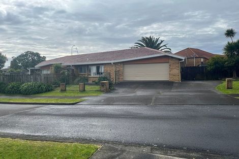Photo of property in 2 Taiko Court, Northpark, Auckland, 2013