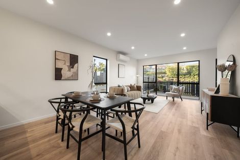 Photo of property in 1/18 Handley Avenue, Narrow Neck, Auckland, 0624