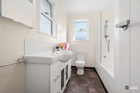 Photo of property in 15 Pearce Crescent, Taita, Lower Hutt, 5011