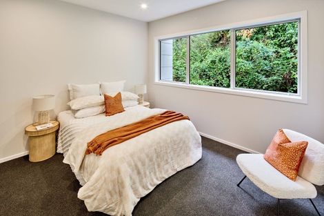 Photo of property in 5 Pakura Place, Wainuiomata, Lower Hutt, 5014