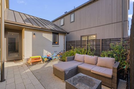 Photo of property in 40 Mulholland Drive, Jacks Point, 9371