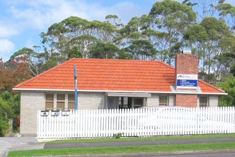 Photo of property in 9b Oates Road, Glen Eden, Auckland, 0602