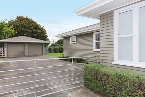 Photo of property in 44 Clarence Cox Crescent, Pirimai, Napier, 4112