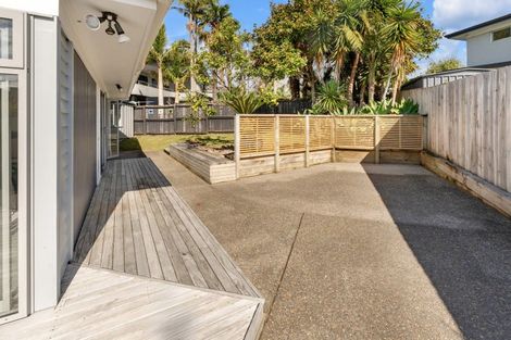 Photo of property in 8 Tuscan Place, Half Moon Bay, Auckland, 2012