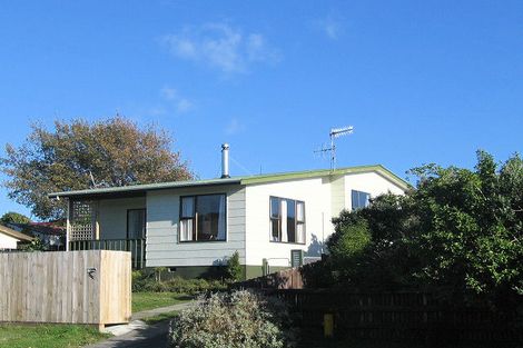 Photo of property in 404 Mazengarb Road, Paraparaumu, 5032