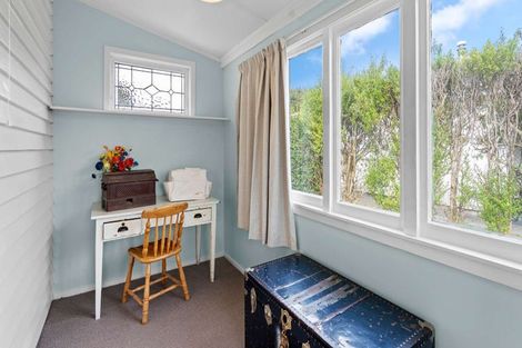 Photo of property in 10 Corlett Street, Utuhina, Rotorua, 3015