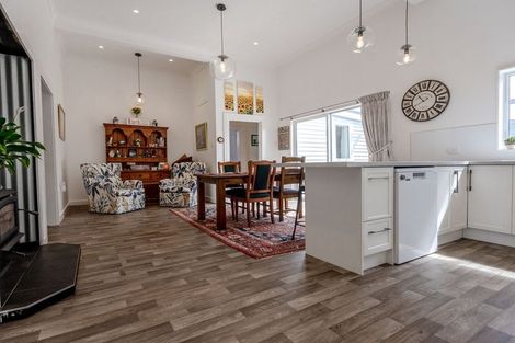 Photo of property in 19 Winnie Street, Greymouth, 7805