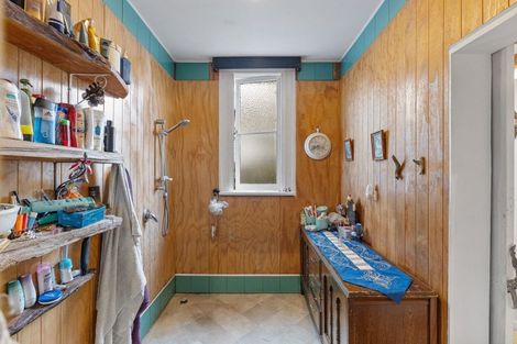 Photo of property in 32 Cuba Street, Marton, 4710