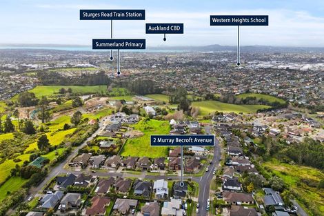 Photo of property in 111 Lake Panorama Drive, Henderson Valley, Auckland, 0612