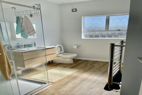 Photo of property in 11 Baldwin Street, Moera, Lower Hutt, 5010