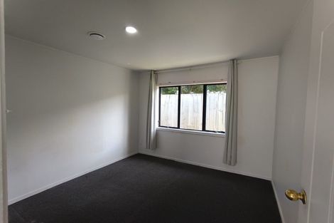 Photo of property in 21 Mon Desir Place, Manurewa, Auckland, 2102