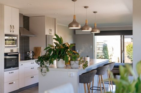 Photo of property in 63 Bert Wall Drive, Omokoroa, 3114