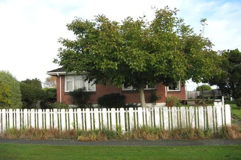 Photo of property in 7 Fenchurch Street, Northcote, Christchurch, 8052