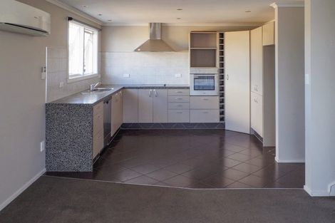 Photo of property in 515a Pages Road, Bexley, Christchurch, 8061