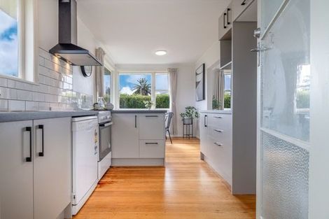 Photo of property in 41 Normandy Avenue, Melville, Hamilton, 3206