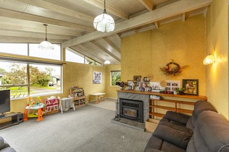 Photo of property in 31 Skerrett Crescent, Tamatea, Napier, 4112