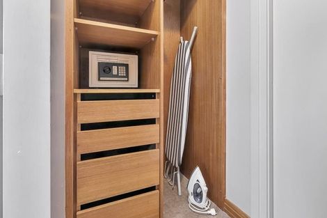 Photo of property in The Metropolis Apartments, 2701/1 Courthouse Lane, Auckland Central, Auckland, 1010