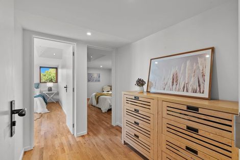 Photo of property in 2/143 Straven Road, Fendalton, Christchurch, 8014