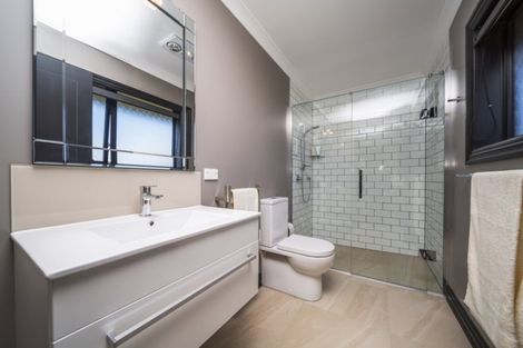 Photo of property in 7 Cameron Street, Hawera, 4610