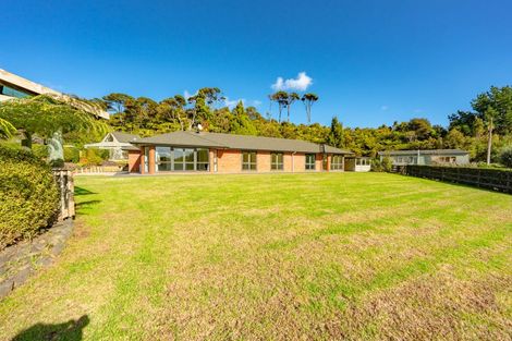 Photo of property in 58 Arrowsmith Road, Waitakere, Henderson, 0782