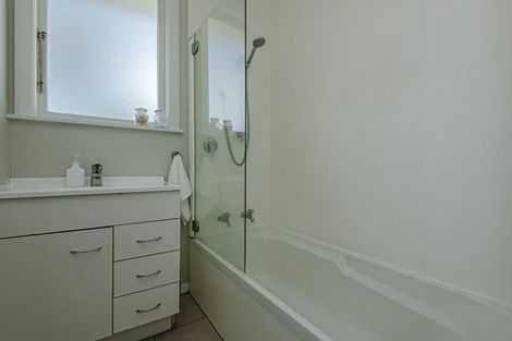 Photo of property in 27 Ferguson Street, Awapuni, Palmerston North, 4412