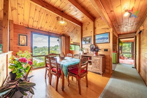 Photo of property in 321 Marine Drive, York Bay, Lower Hutt, 5013