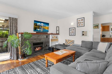 Photo of property in 1899 Paparoa Valley Road, Paparoa, 0571