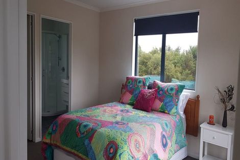 Photo of property in 18 Lin Avenue, Hakaru, Wellsford, 0975