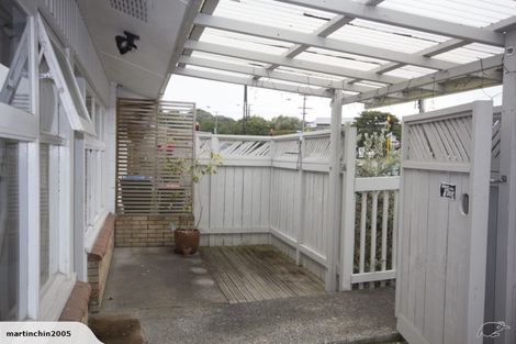 Photo of property in 4/188 Captain Springs Road, Onehunga, Auckland, 1061