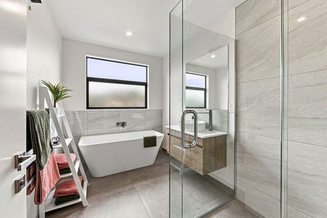 Photo of property in 24 Edward Law Boulevard, Prebbleton, 7604