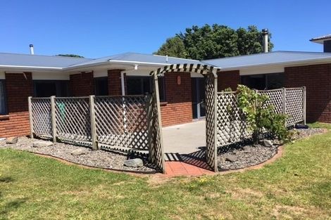 Photo of property in 20 Culzean Grove, Bell Block, New Plymouth, 4312