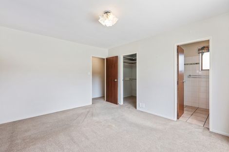 Photo of property in 6 Montclare Avenue, Ilam, Christchurch, 8041