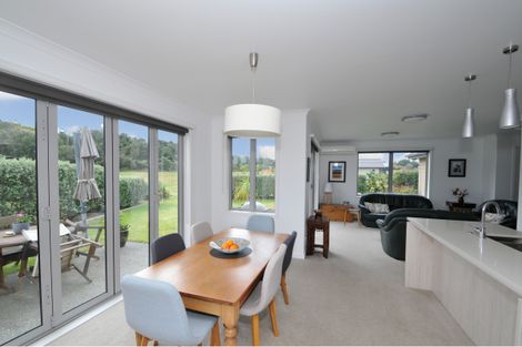 Photo of property in 2 Park Avenue, Mangawhai Heads, Mangawhai, 0505