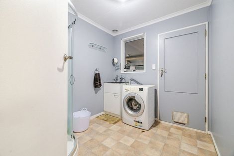 Photo of property in 3 Spilman Place, Awapuni, Palmerston North, 4412