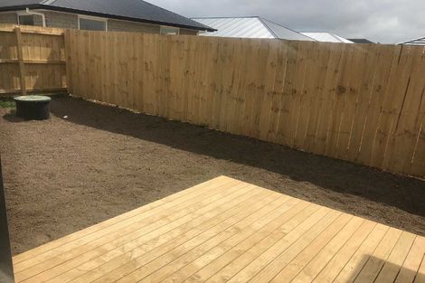 Photo of property in 27 Rainsford Road, Pukekohe, 2120