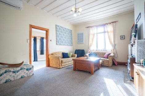 Photo of property in 18 Bryant Street, Takaro, Palmerston North, 4412