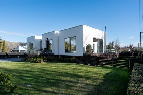 Photo of property in 218 Riverlaw Terrace, Saint Martins, Christchurch, 8022