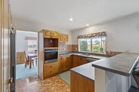 Photo of property in 4 Maahutaupeke Place, St Andrews, Hamilton, 3200