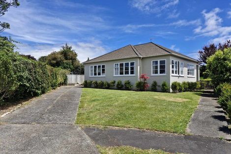Photo of property in 10 Chard Street, Westown, New Plymouth, 4310