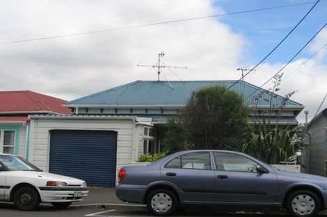 Photo of property in 114a Brougham Street, Mount Victoria, Wellington, 6011