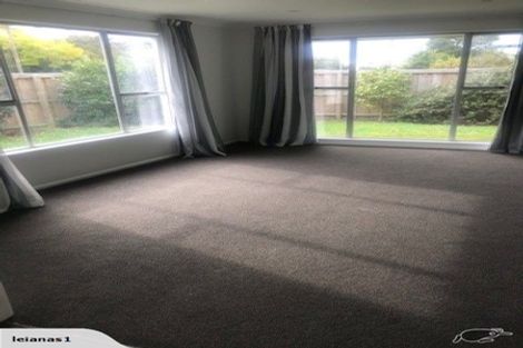 Photo of property in 118 Avonhead Road, Avonhead, Christchurch, 8042