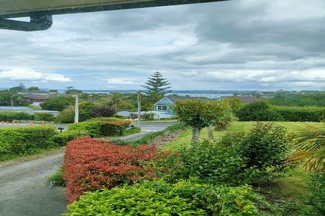 Photo of property in 34 Glenfern Road, Mellons Bay, Auckland, 2014