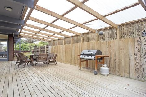 Photo of property in 6 Rochester Street, Awapuni, Palmerston North, 4412