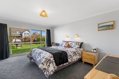 Photo of property in 150 Royal Park Drive, Parklands, Christchurch, 8083