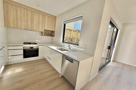 Photo of property in 86c Harrington Road, Henderson, Auckland, 0610