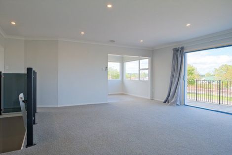 Photo of property in 2 Princess Street, Dannevirke, 4930