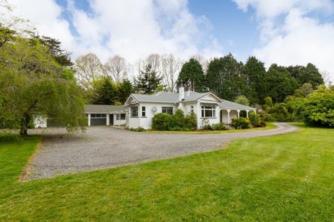 Photo of property in 1 Takapari Road, Pohangina, Ashhurst, 4884