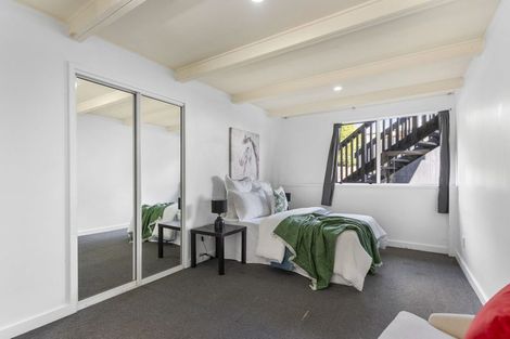 Photo of property in 5 Grevillea Court, Totara Heights, Auckland, 2105